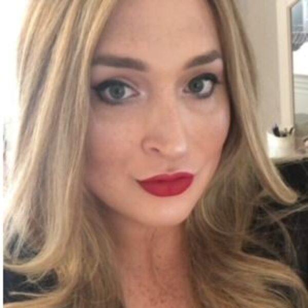 Photo of Jennifer Bidey