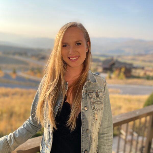 Photo of Kara MacIntyre