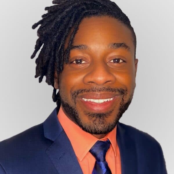 Photo of Zachary Walker