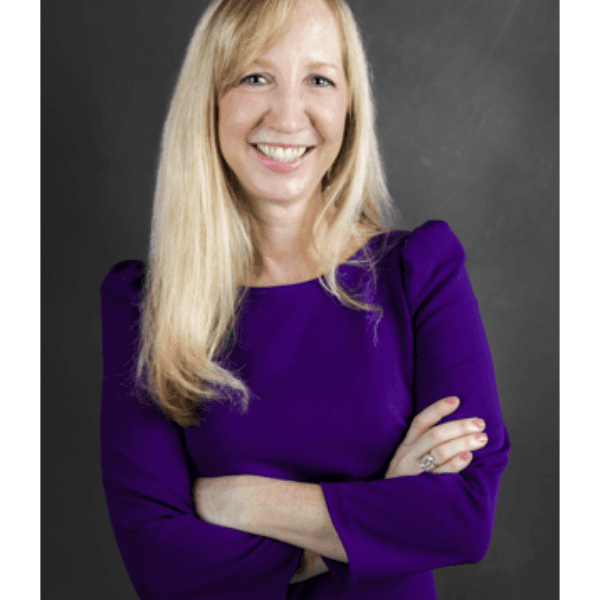 Photo of Holly Savoy