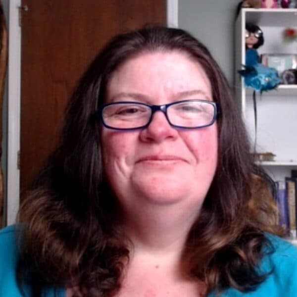 Photo of Jennifer Clark