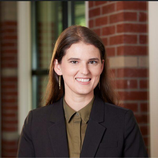 Photo of Jennifer Gordon