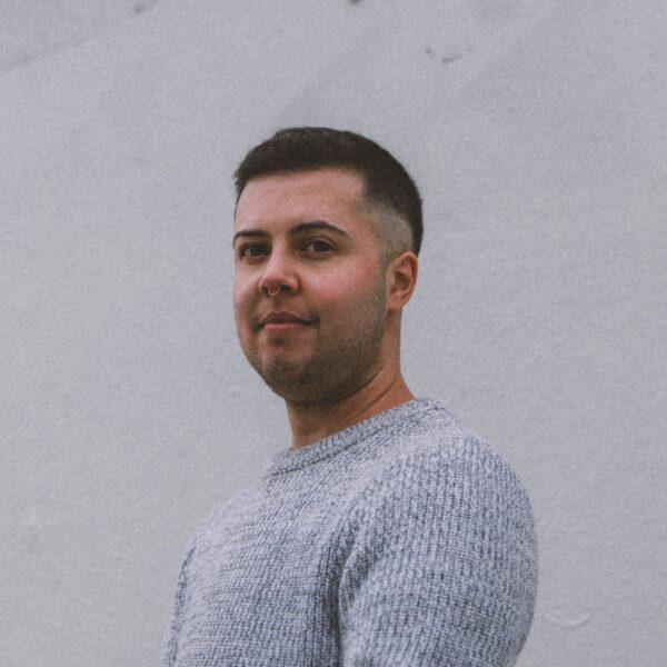 Photo of Alo Johnston