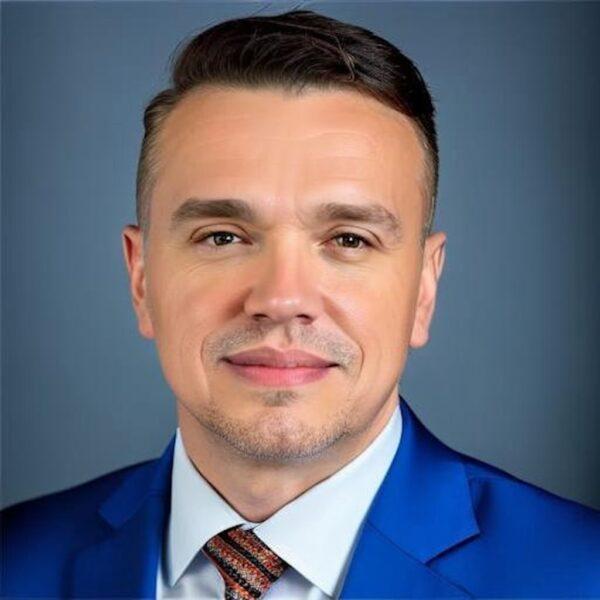 Photo of Christopher Smallwood