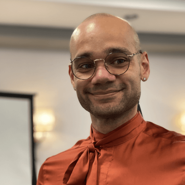 Photo of Gabriel DeLong