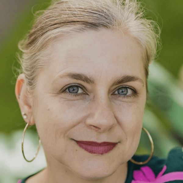 Photo of Rachel Oppenheimer
