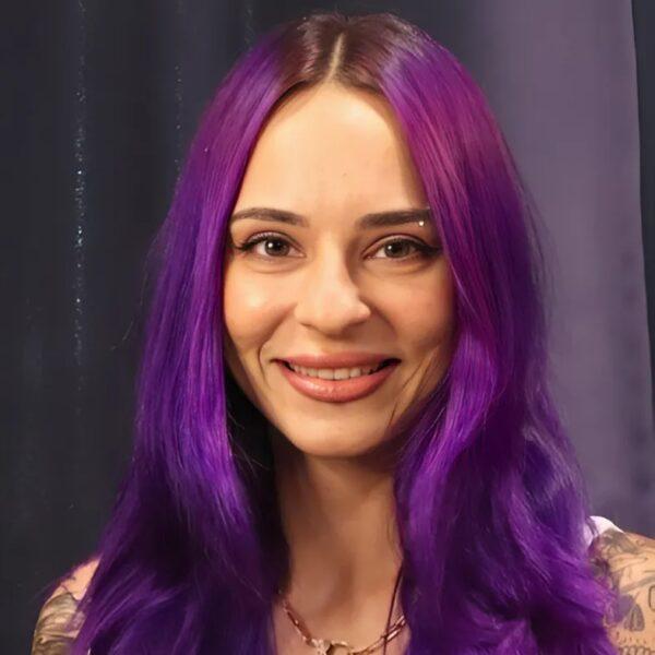 Photo of Liz Chelak