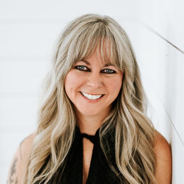 Photo of Angie Bare