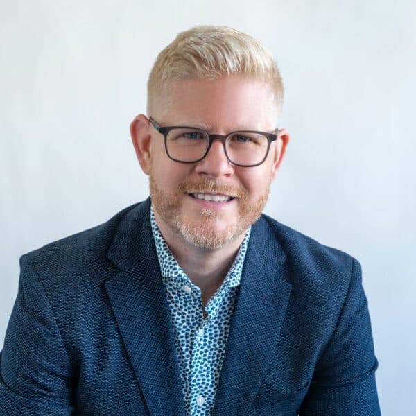Photo of Dustin Howard
