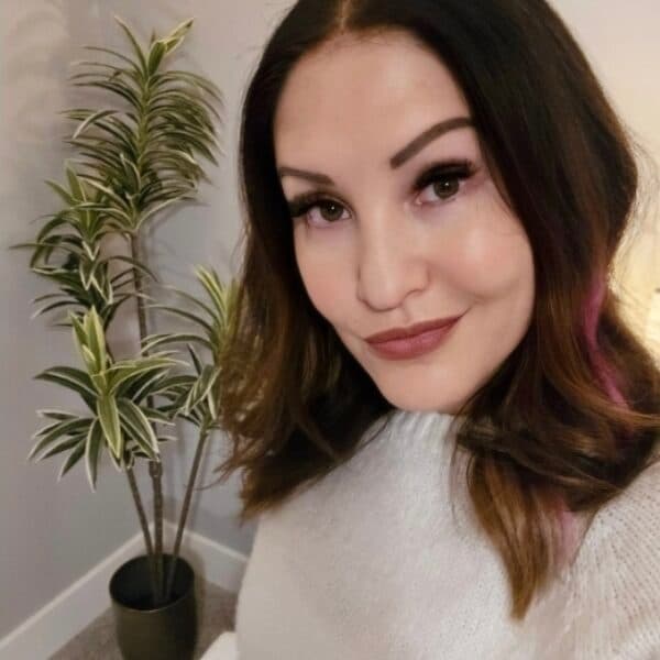 Photo of Christina Warholic