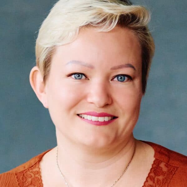 Photo of Lauren McNamara