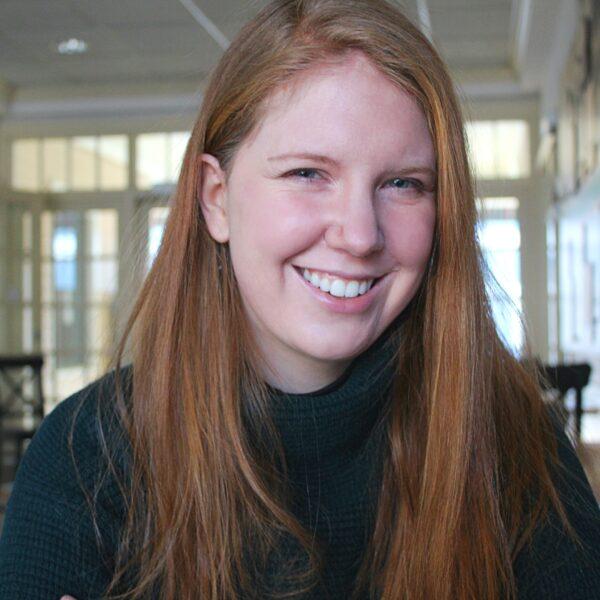 Photo of Ria Saunders