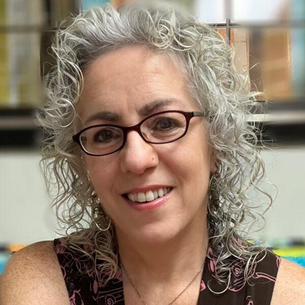 Photo of Michelle Topal