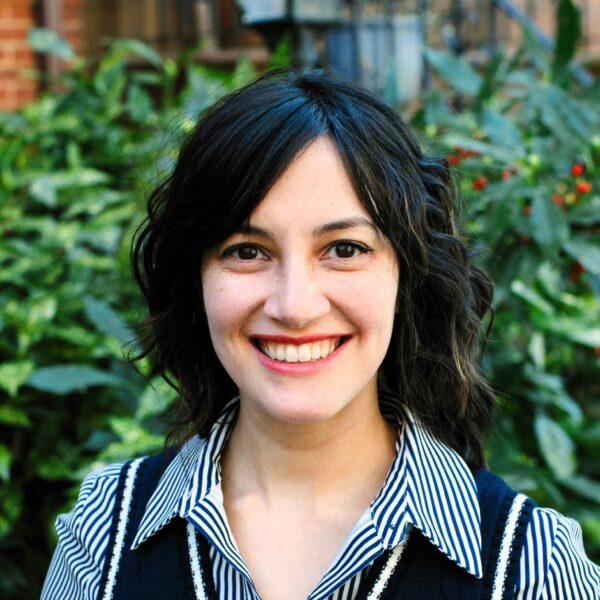 Photo of Laurie Resnick