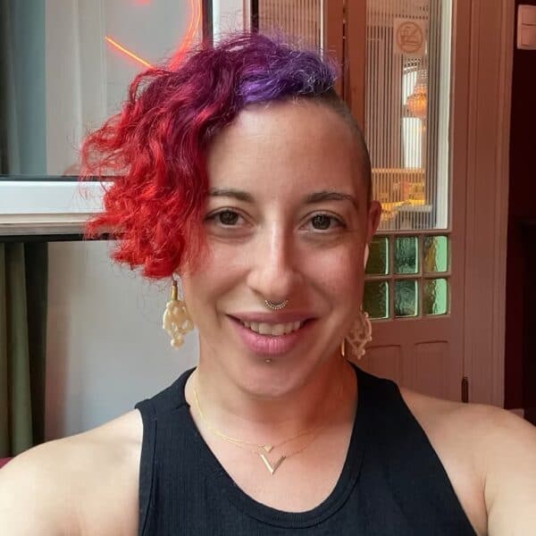 Photo of Sarah Dobro