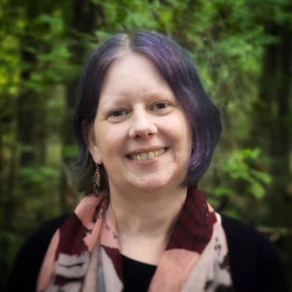 Photo of Tracy Hart