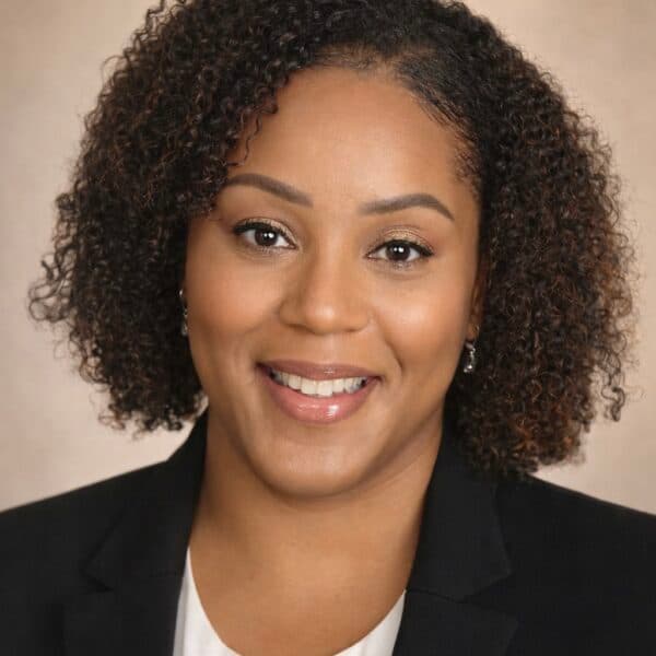 Photo of LaShauna Dean
