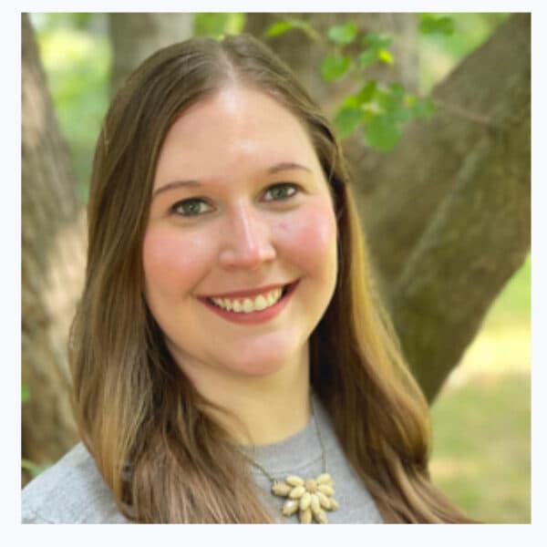 Photo of Lauren Miller