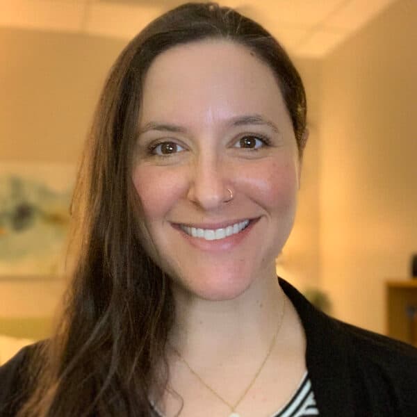 Photo of Sarah Robins