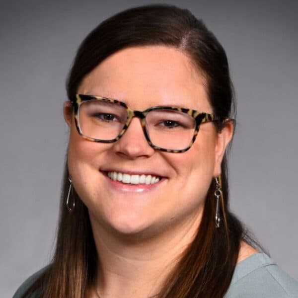 Photo of Deanna Lines