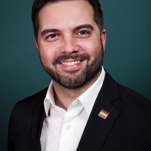 Photo of Justin Mendoza