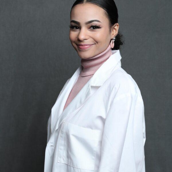 Photo of Sarah DeFelice