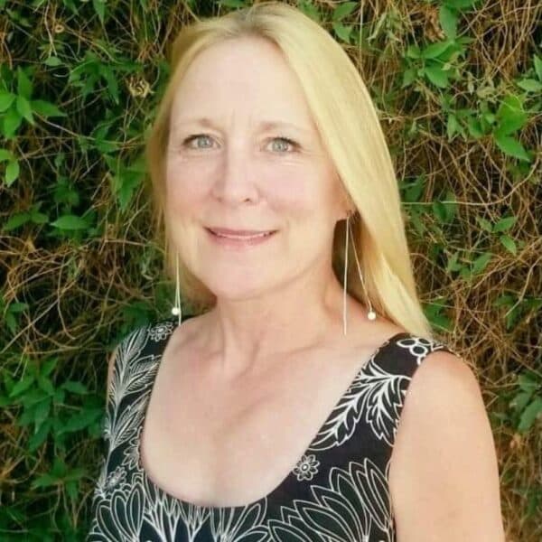 Photo of Debra Goldfine