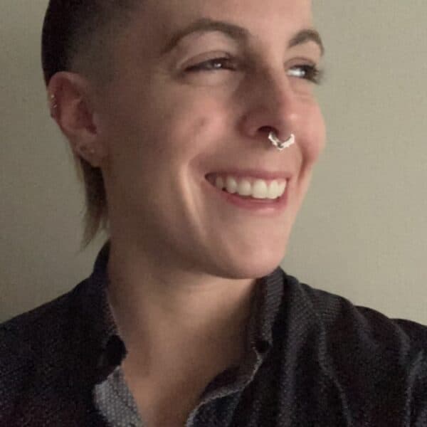 Photo of Leah Mead