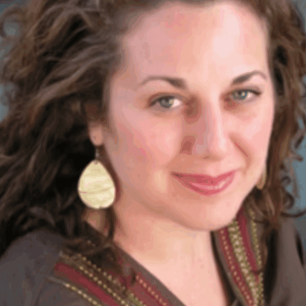 Photo of Kelly Kreuzberger
