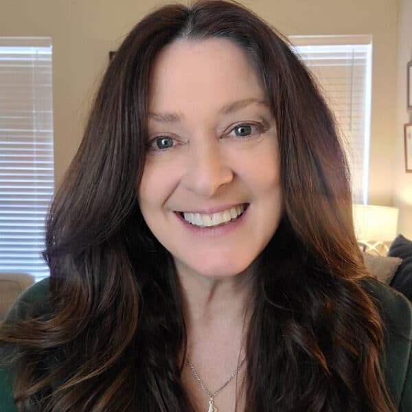 Photo of Shannon Smith