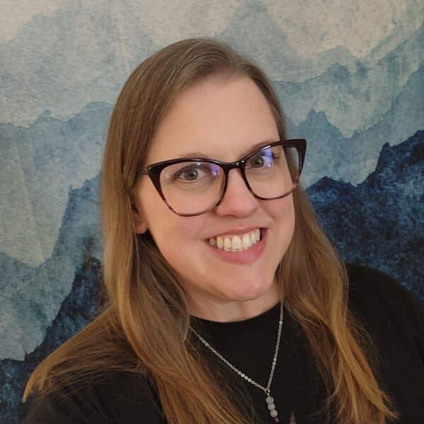Photo of Jennifer Bowen
