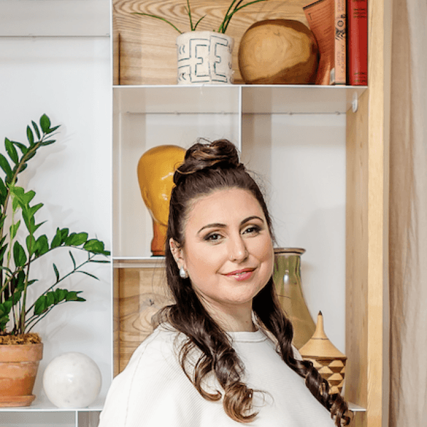 Photo of Lauren Levy