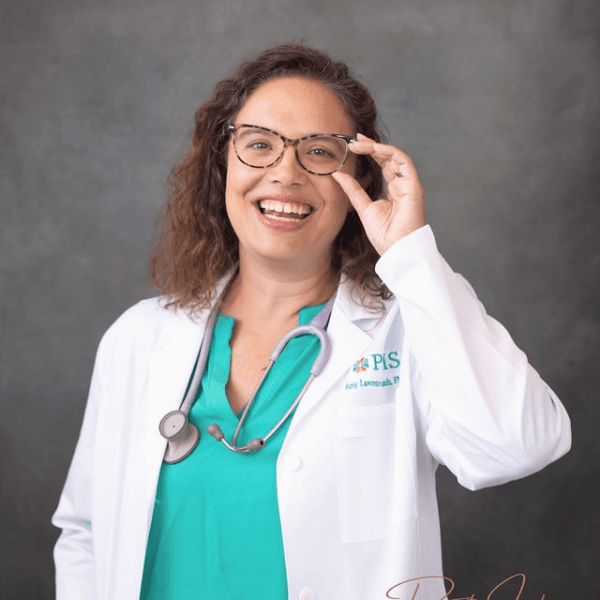 Photo of Amy Lawrence-Simonds